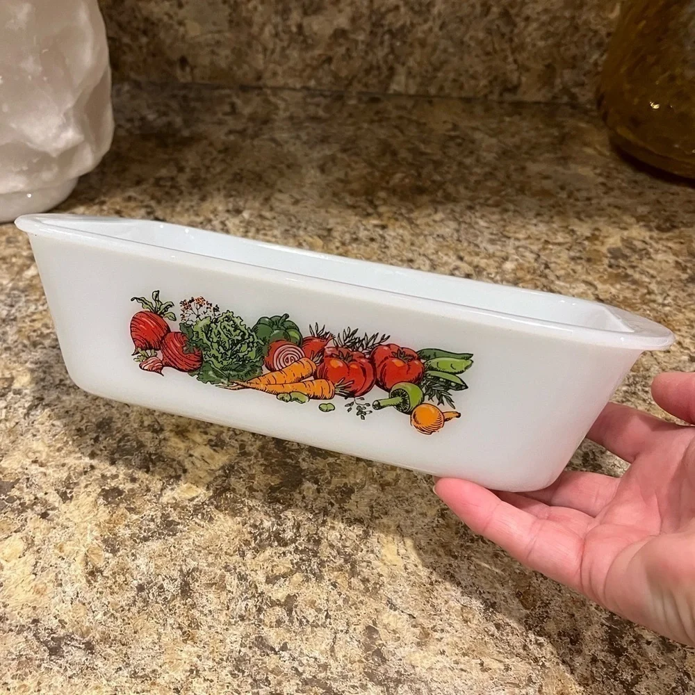 Vintage glasbake vegetable